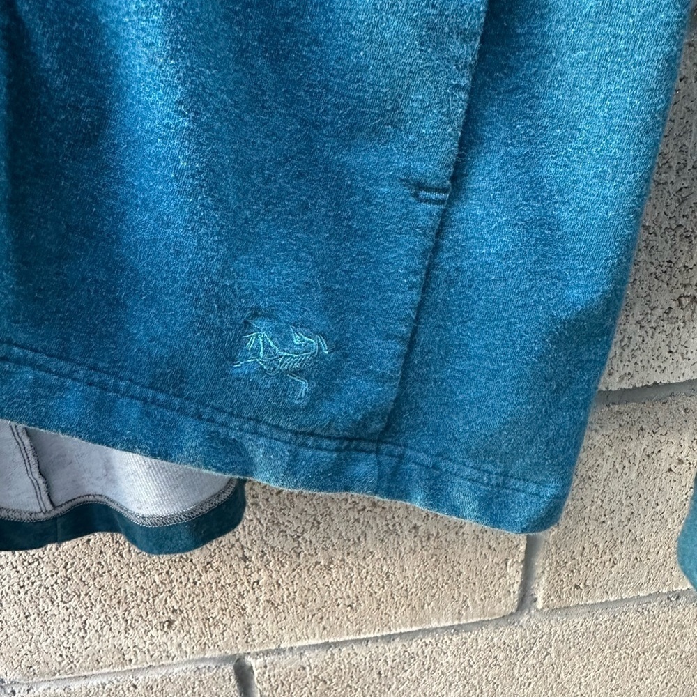 Arc'teryx Blue Zip Up Hoodie Rokit Women’s Size M - Picture 3 of 10